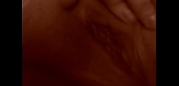 Tetona envia video caliente a su pareja